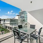 Ultiqa Freshwater Point Resort Broadbeach
