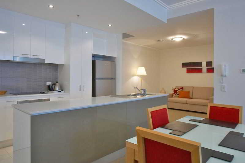 Ultiqa Freshwater Point Broadbeach Gold Coast